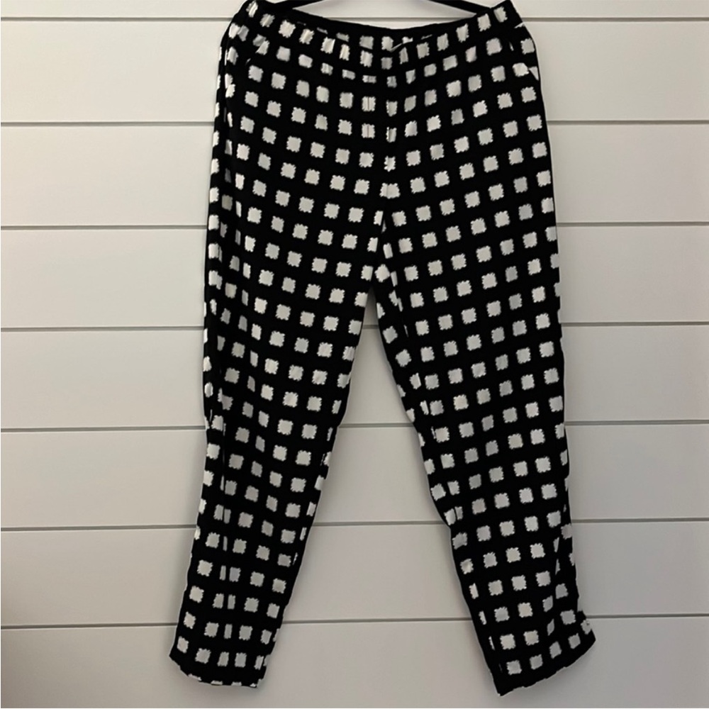Chico Pull Up Pants